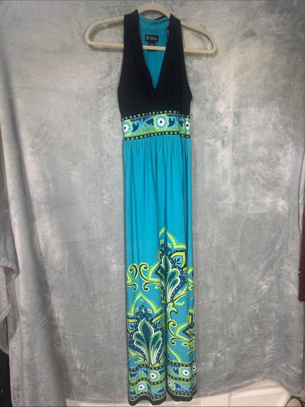 Sleeveless Turquoise Maxi Dress with Black Bodice and Paisley Waist